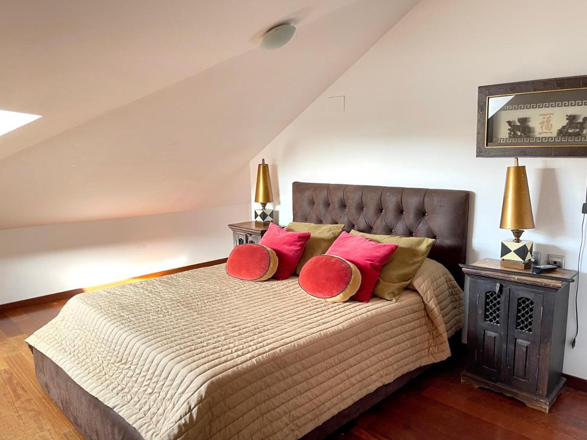 Atico En Plaza De La Constitucion 3 Bedrooms Малага Екстериор снимка
