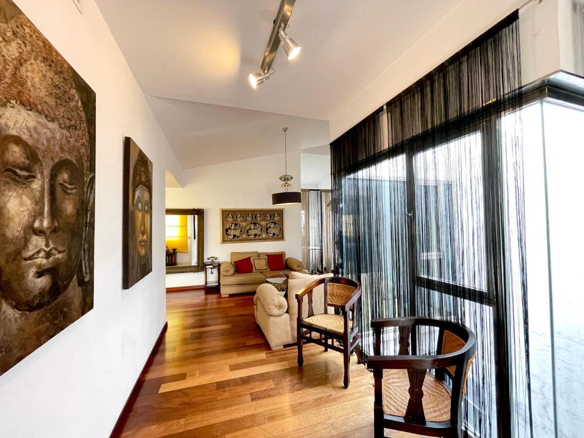 Atico En Plaza De La Constitucion 3 Bedrooms Малага Екстериор снимка